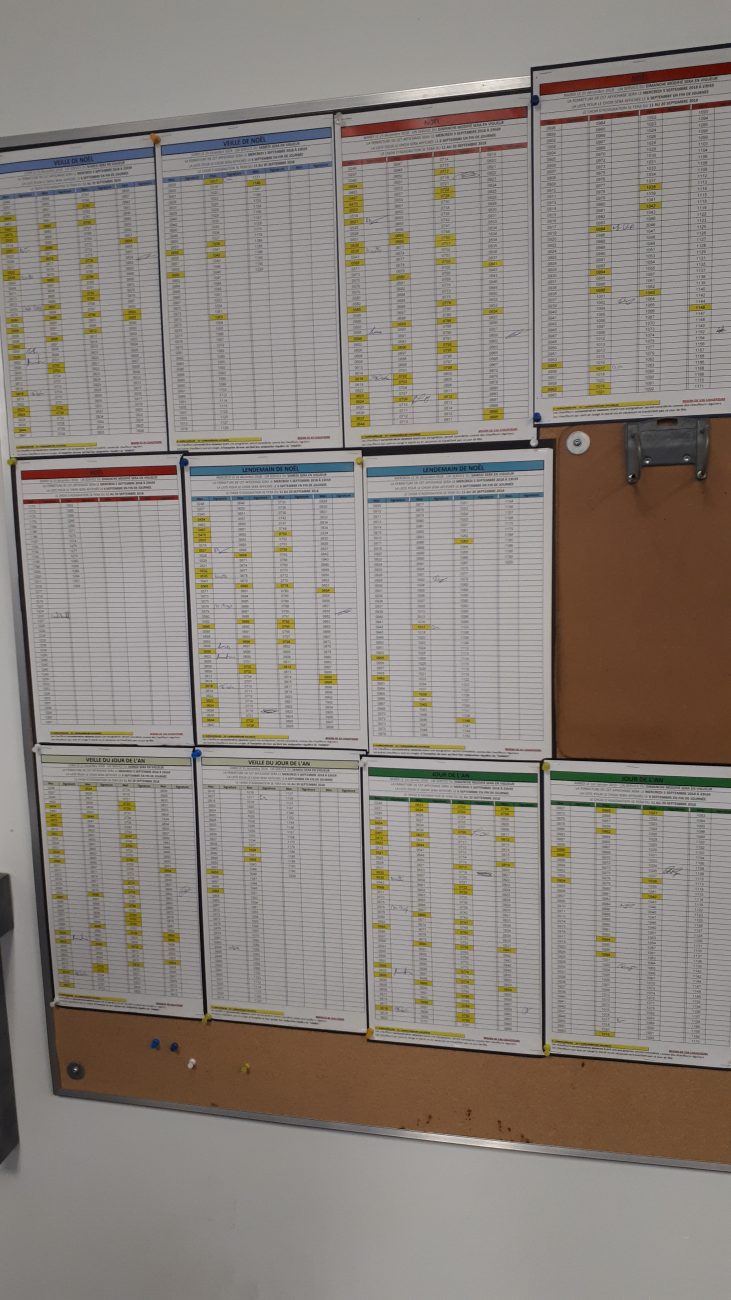 Affichage des fêtes.