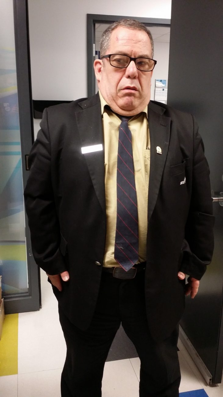 Bus fournit par la STL pour les funérailles de la Mère de Peter