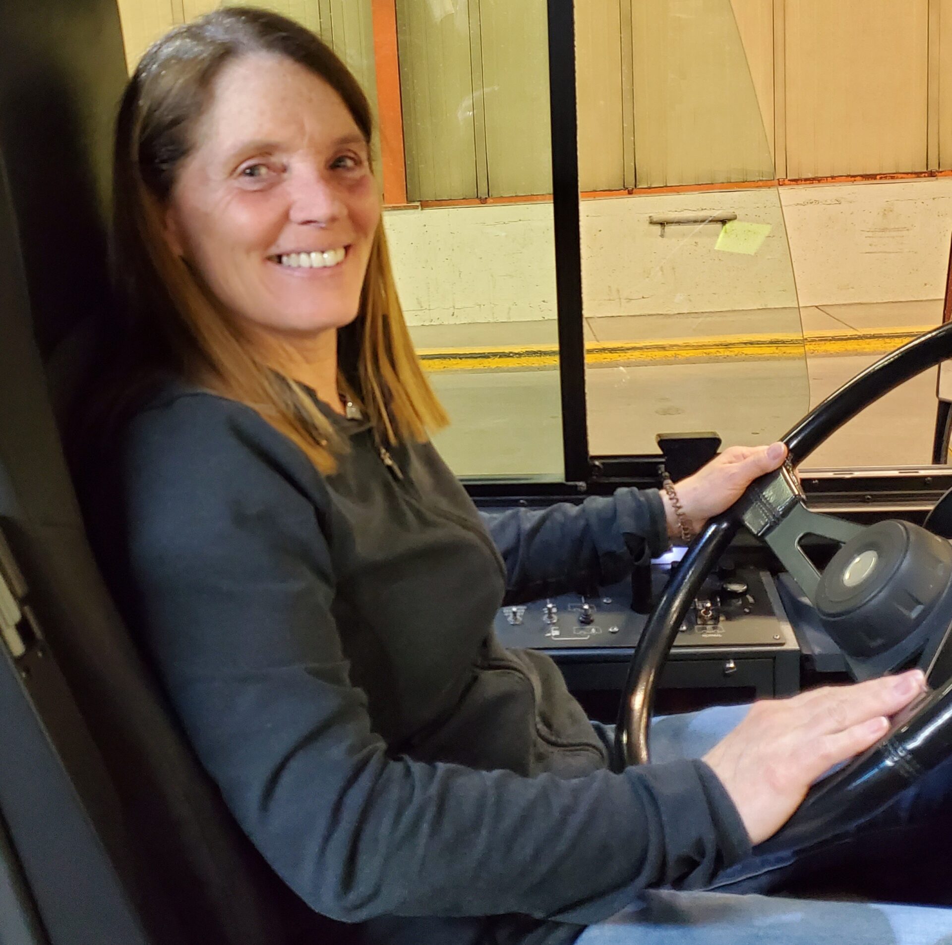 2025-05-20 Hommage à la retraitée Marie Leblanc 1187